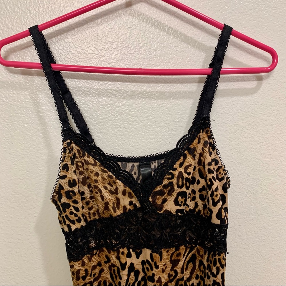 🐆 Leopard Print Negligee 🐆 - Picture 3 of 16